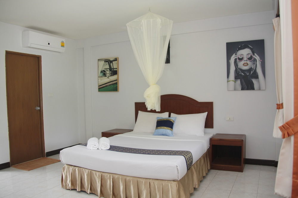 Forum House Hotel Krabi town Exteriör bild