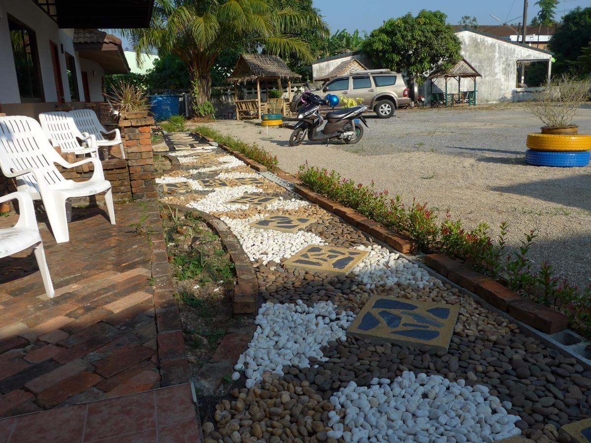 Forum House Hotel Krabi town Exteriör bild