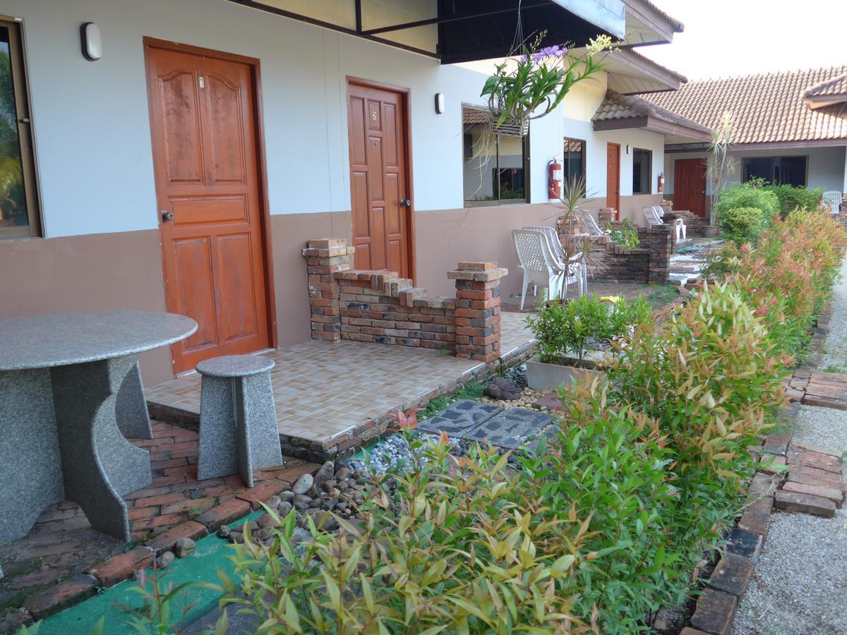 Forum House Hotel Krabi town Exteriör bild