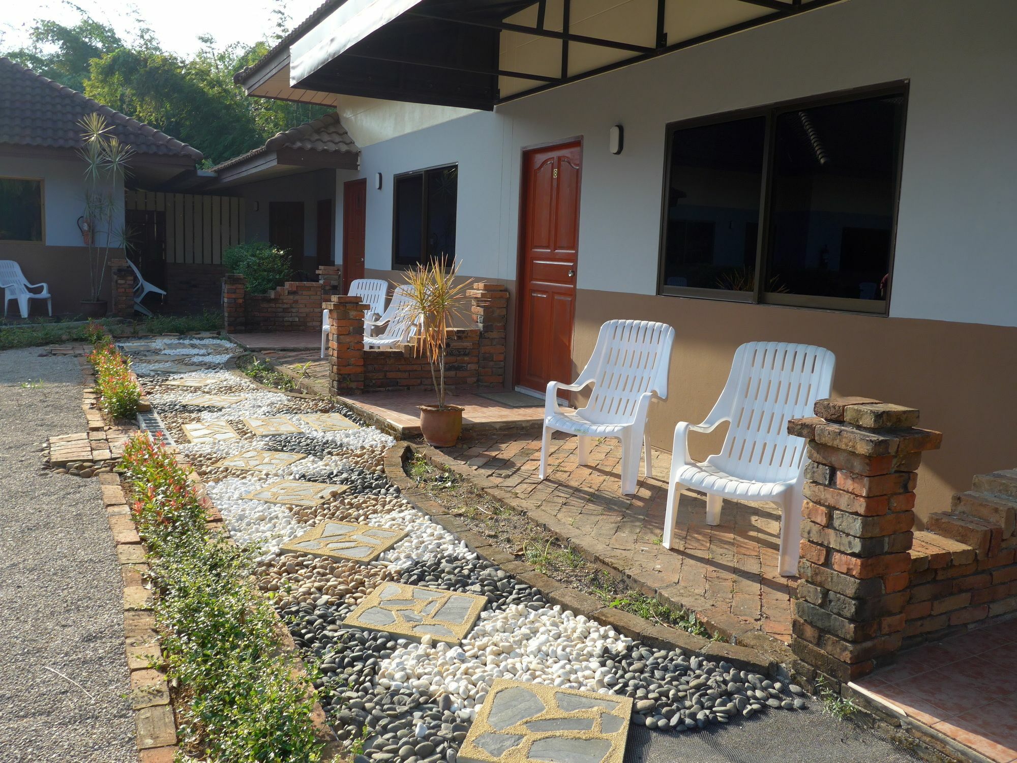 Forum House Hotel Krabi town Exteriör bild